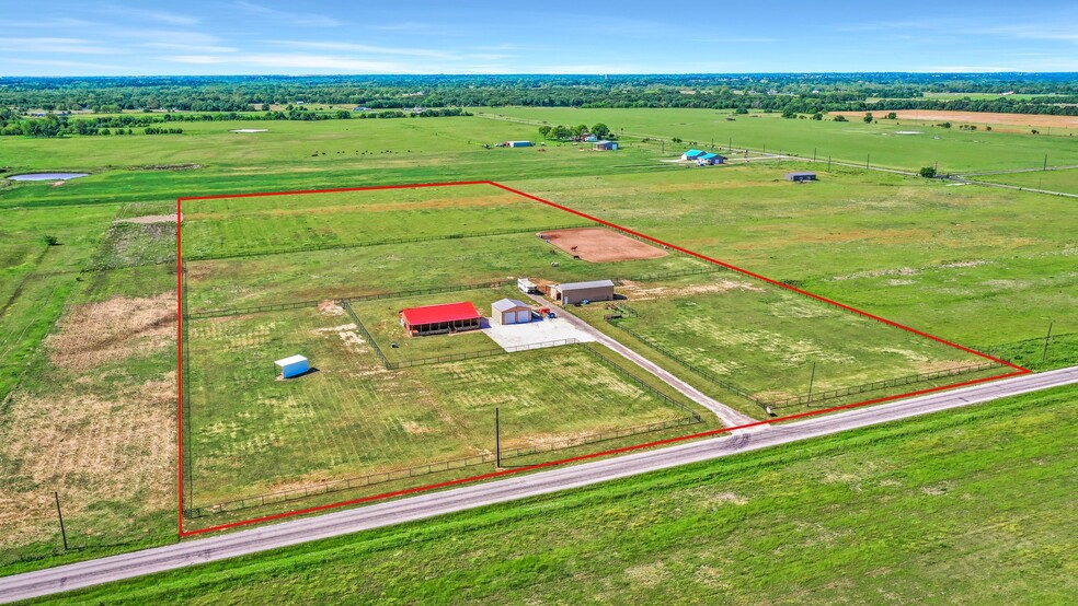 2290 Brooks Ln, Sadler, TX for sale - Primary Photo - Image 1 of 1