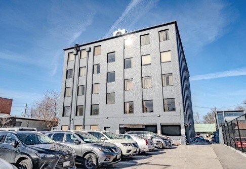 491 Lawrence Av W, Toronto, ON for lease - Building Photo - Image 2 of 2