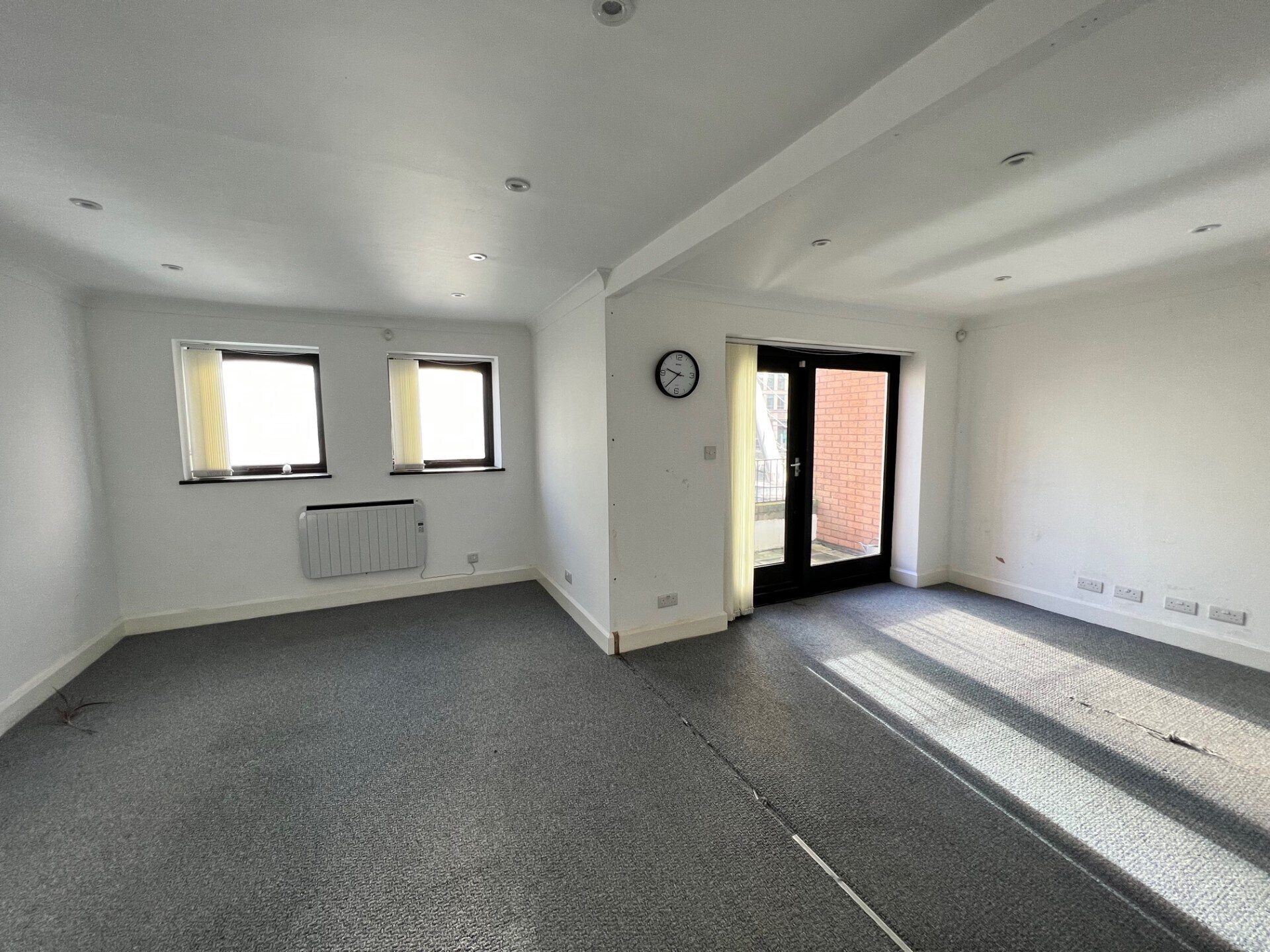 Admirals Way, London for lease Interior Photo- Image 1 of 8