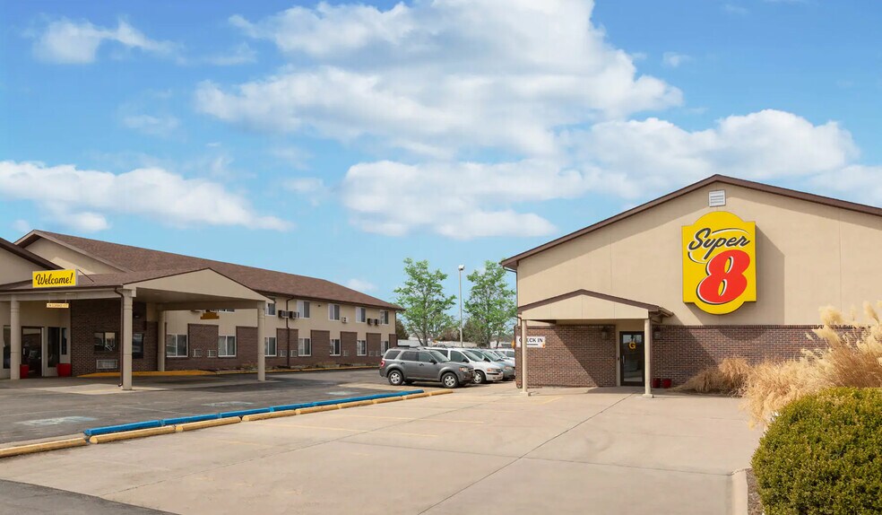 220 W Eugene Ave, North Platte, NE 69101