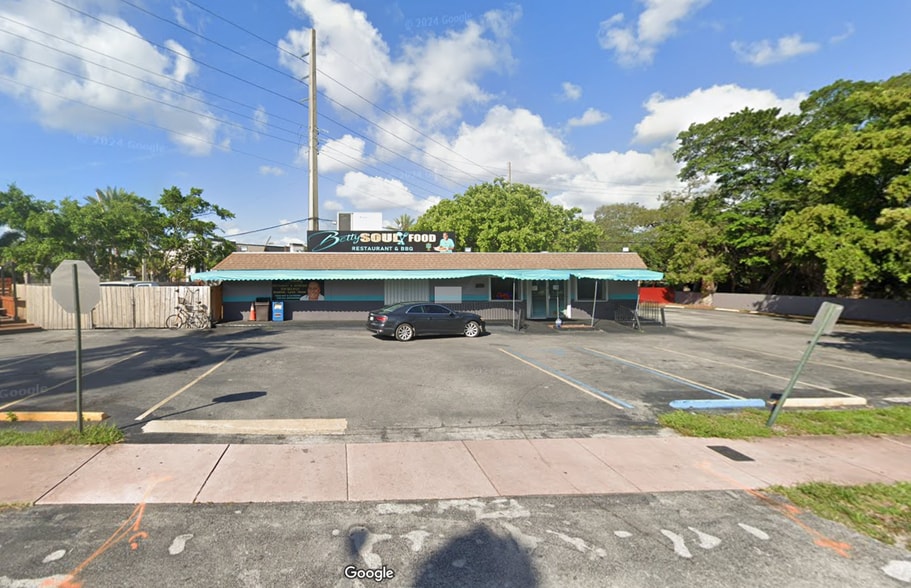 601 NW 22nd Rd, Fort Lauderdale, FL for sale - Building Photo - Image 2 of 34