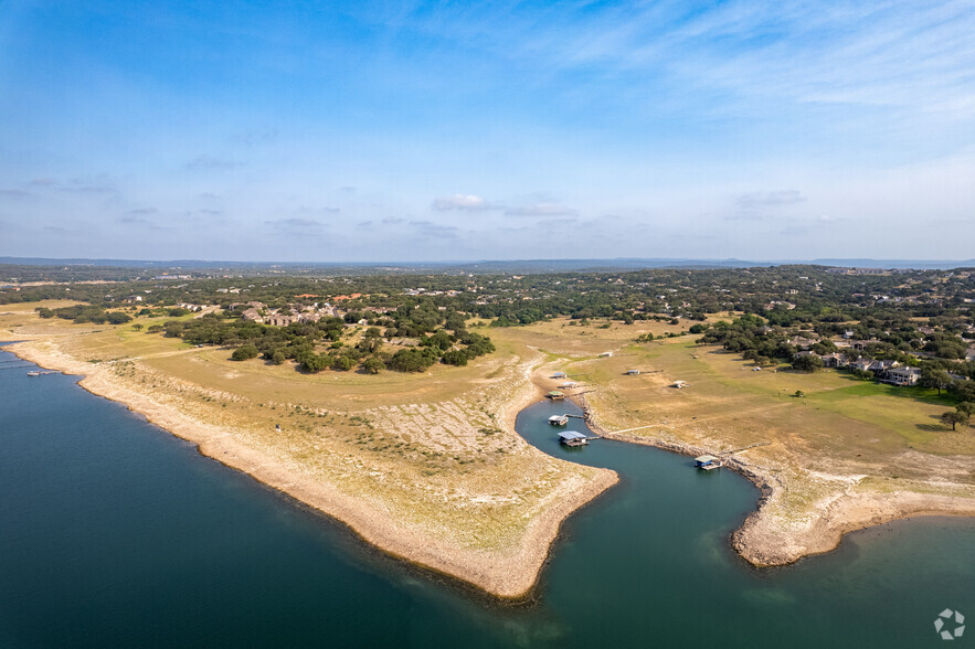 1900 American Dr, Lago Vista, TX for sale - Primary Photo - Image 1 of 23