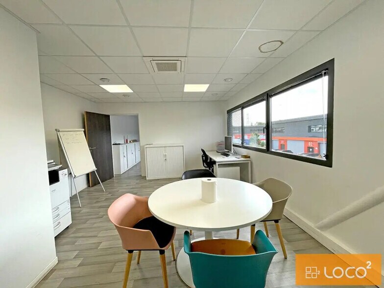 31 Chemin De Chantelle, Toulouse for lease - Interior Photo - Image 3 of 6