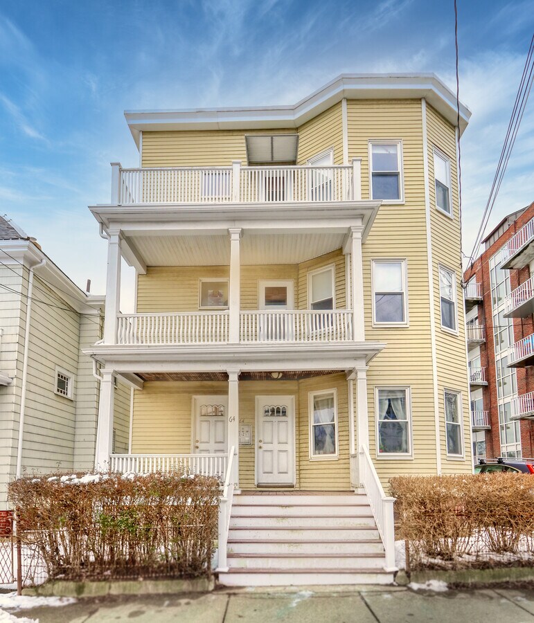 64 Park St, Somerville, MA 02143