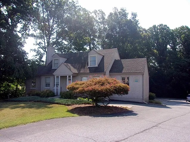7708 Timberlake Rd, Lynchburg, VA for lease - Building Photo - Image 1 of 8
