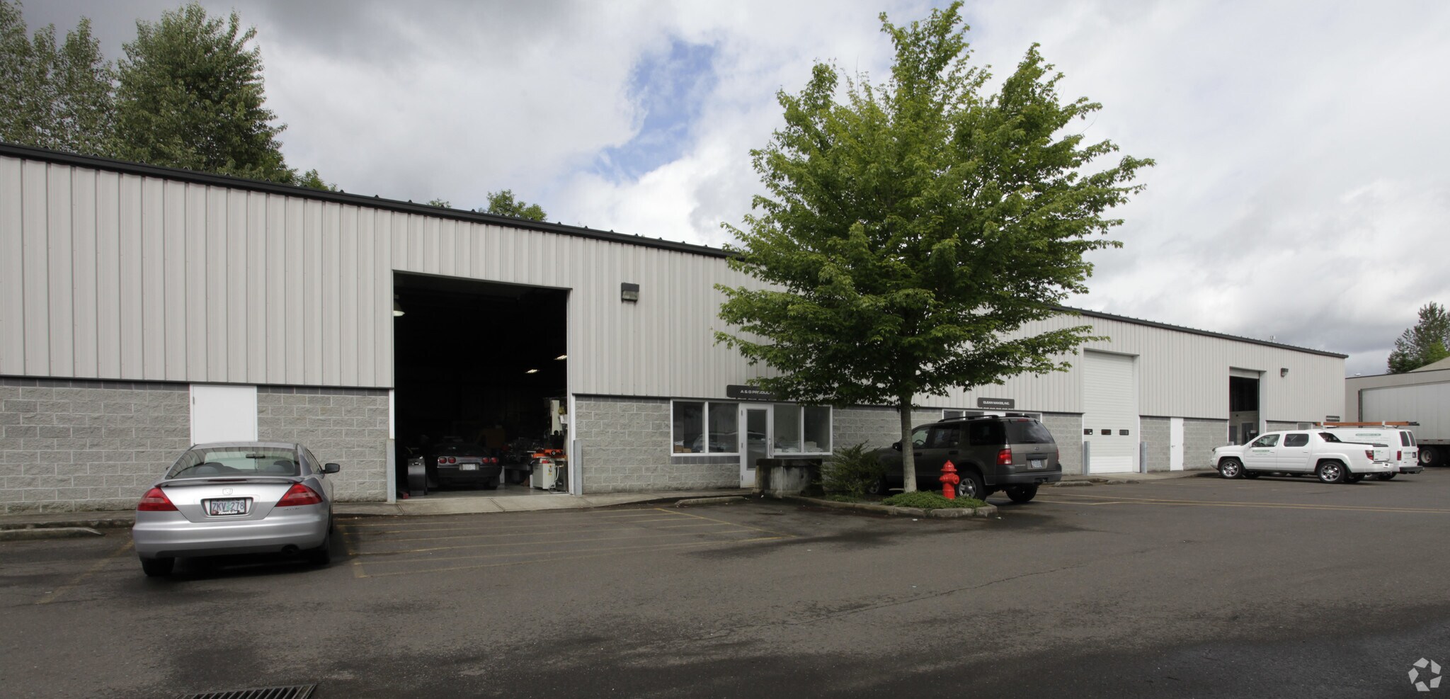 7360 SW Bonita Rd, Tigard, OR for sale Primary Photo- Image 1 of 1