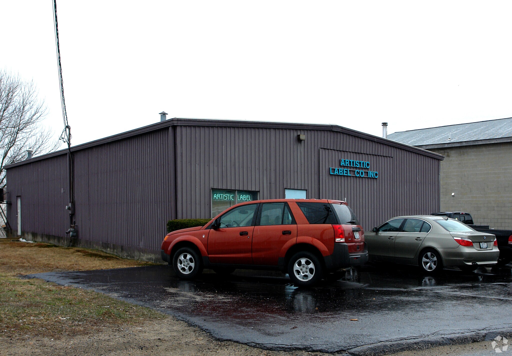 60 Gilbane St, Warwick, RI for sale Primary Photo- Image 1 of 1