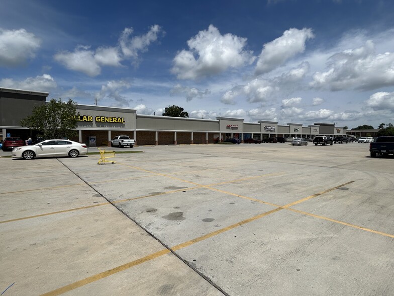 7335 Jefferson Hwy, Harahan, LA for lease - Building Photo - Image 1 of 8