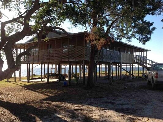 21 Bird Island Rd, Perry, FL for sale Primary Photo- Image 1 of 1