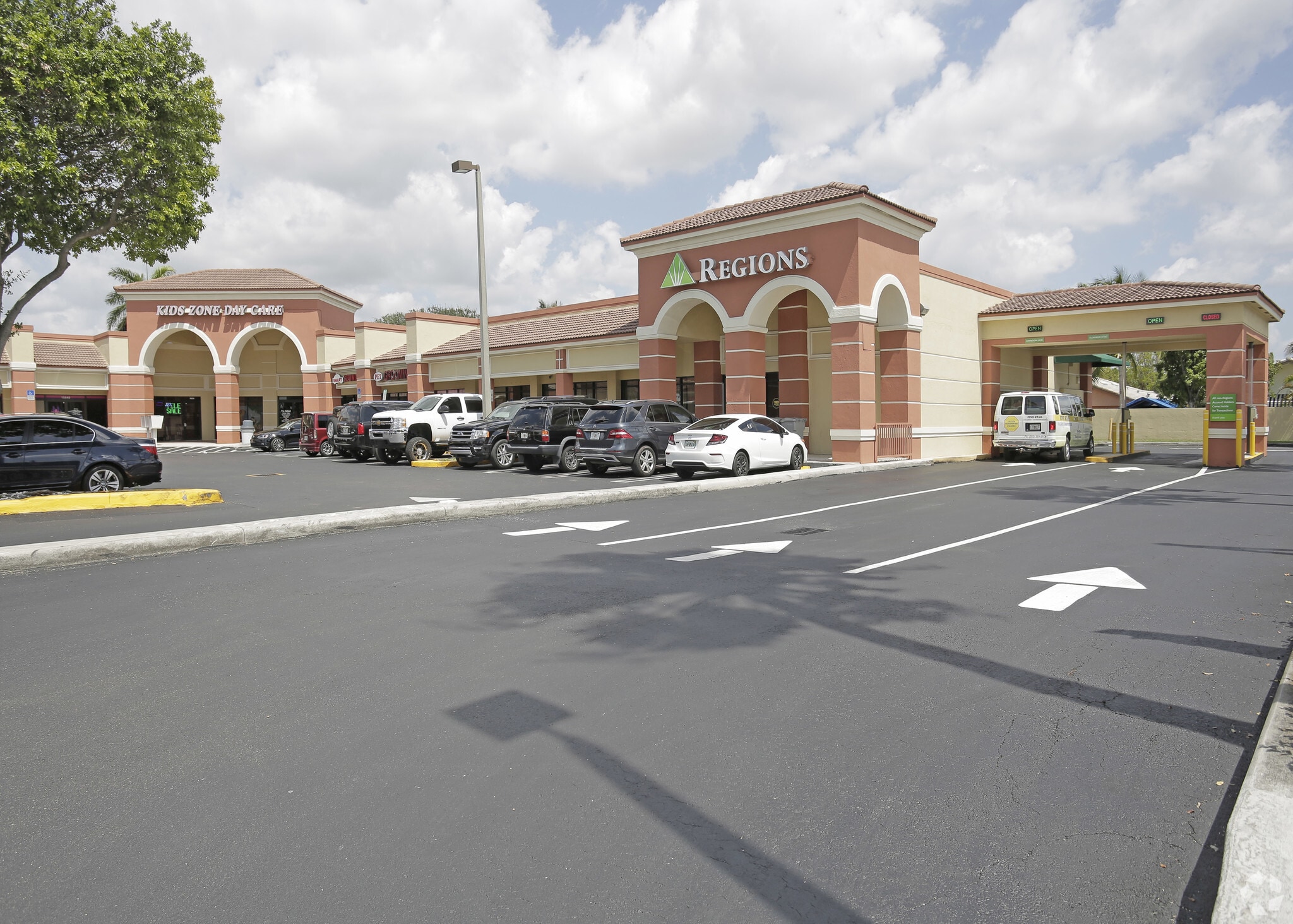 15800 SW 137th Ave, Miami, FL for sale Primary Photo- Image 1 of 1