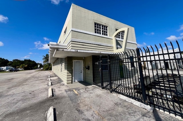 2000 N Dixie Hwy, Hollywood, FL for lease - Building Photo - Image 2 of 22
