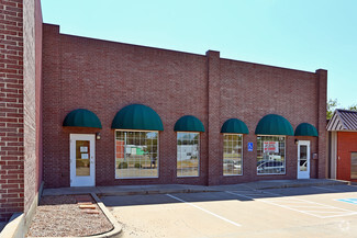 More details for 210 W Edmond Rd, Edmond, OK - Retail for Sale