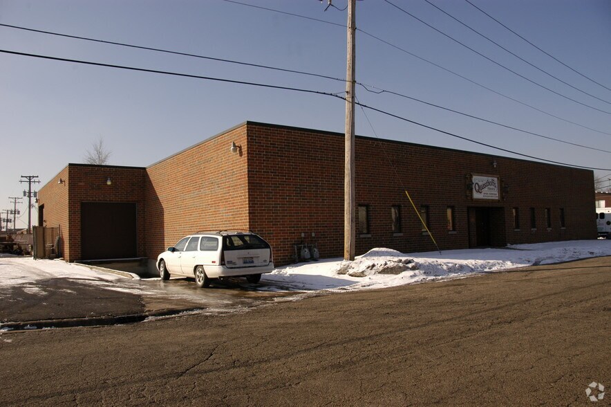 3078-3080 W Soffel Ave, Melrose Park, IL for lease - Building Photo - Image 2 of 23