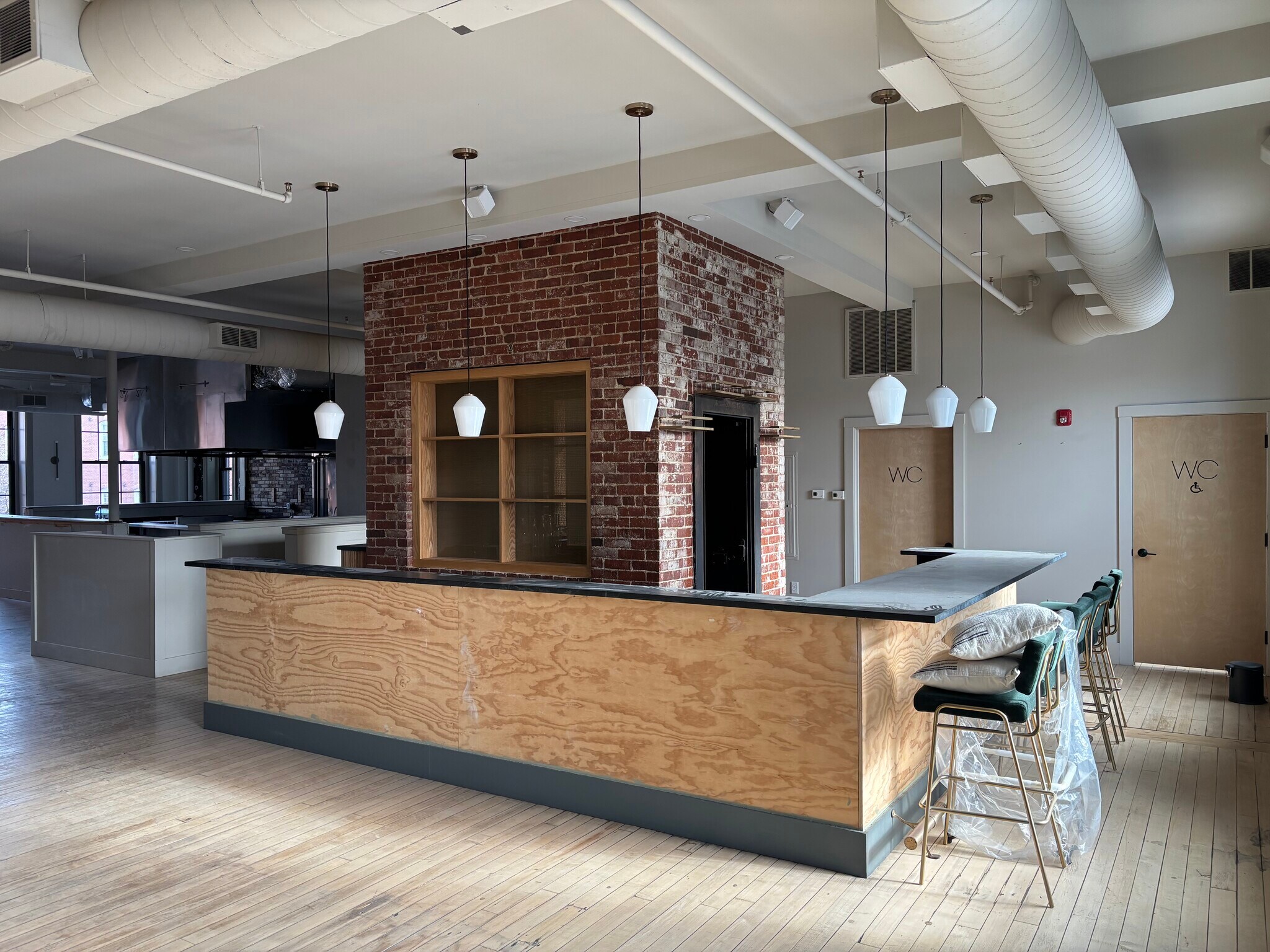 2 Main St, Biddeford, ME for lease Building Photo- Image 1 of 52