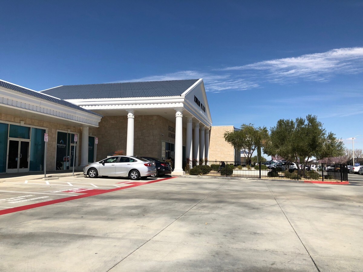 42225 W 10th St, Lancaster, CA, 93534 Property For Sale on