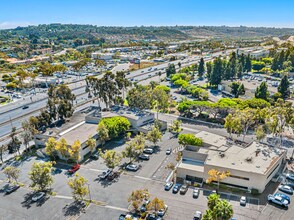 2095 W Vista Way, Vista, CA - AERIAL  map view