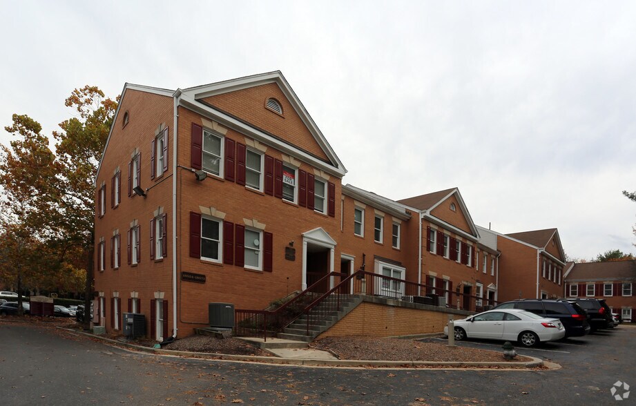 1854418572 Office Park Dr, Gaithersburg, MD 20886