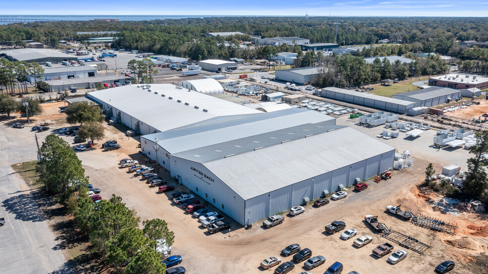 3301 Bill Metzger Ln, Pensacola, FL for sale - Building Photo - Image 3 of 3