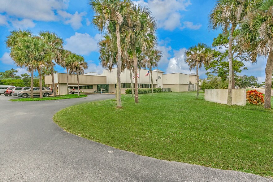 2144 Franklin Dr NE, Palm Bay, FL for sale - Other - Image 1 of 1