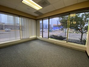 100 4th St S, Fargo, ND for lease Interior Photo- Image 1 of 1