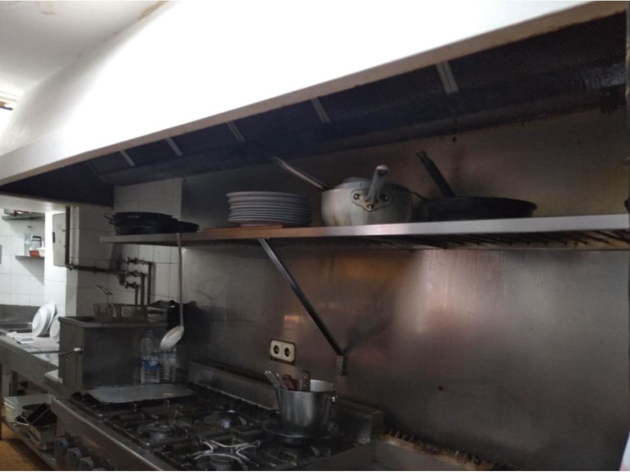 Retail in Barcelona, Barcelona for lease Interior Photo- Image 1 of 1