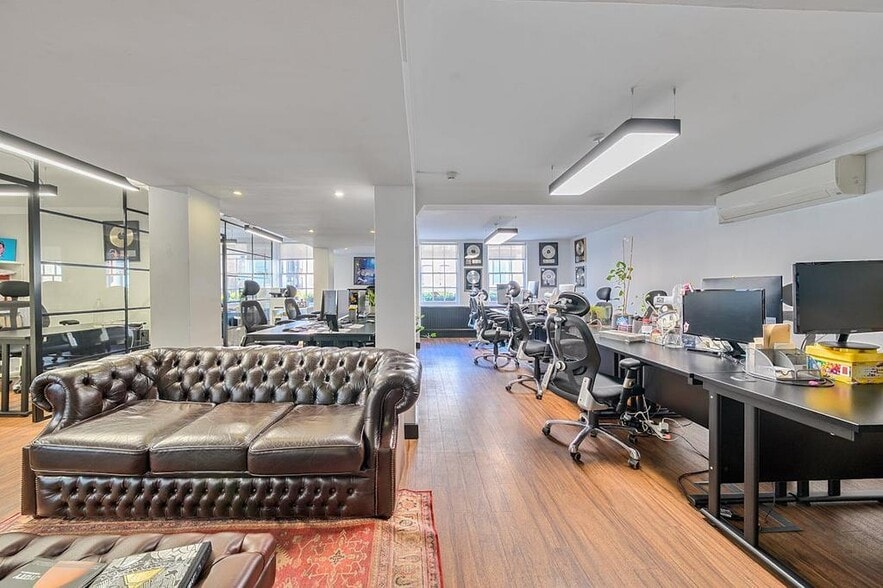 65 Rivington St, London for lease - Building Photo - Image 1 of 17