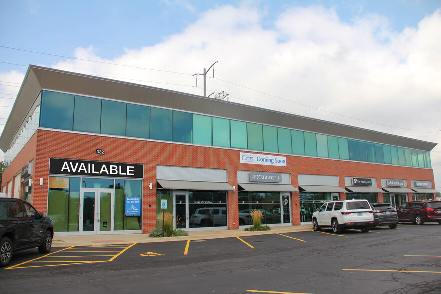 332 Skokie Valley Rd, Highland Park, IL for lease - Building Photo - Image 2 of 10