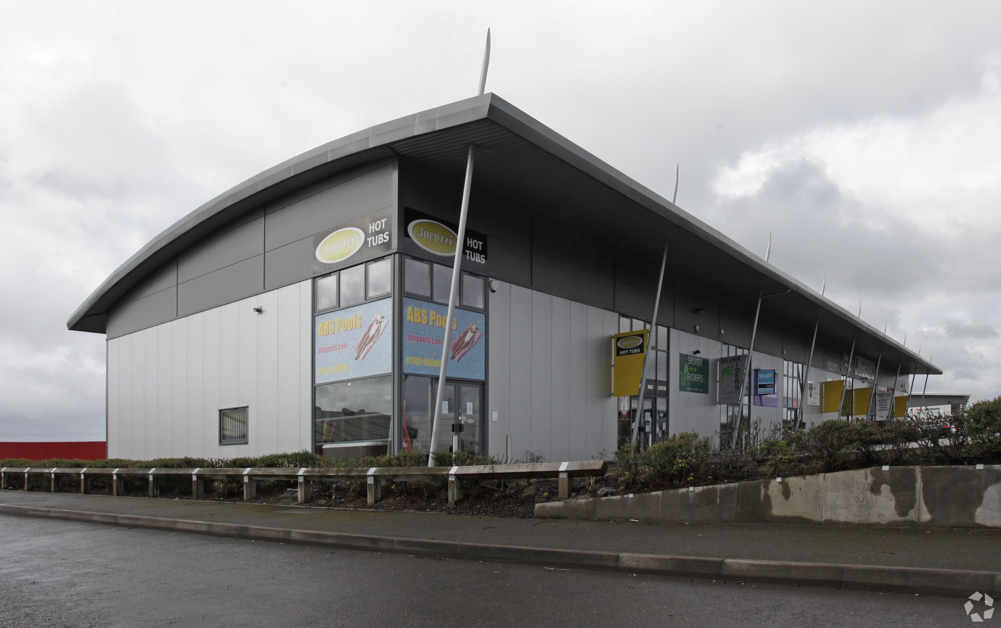 38 Vanguard Way, Shrewsbury for sale Primary Photo- Image 1 of 3