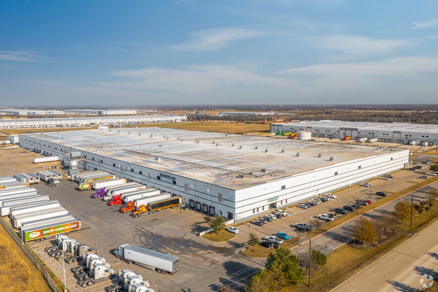 101 Sunridge Blvd, Wilmer, TX 75172 Sprouts Distribution Center