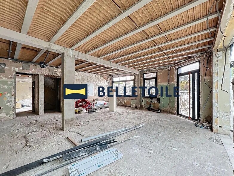 Retail in Maisons-Alfort for lease - Interior Photo - Image 3 of 18