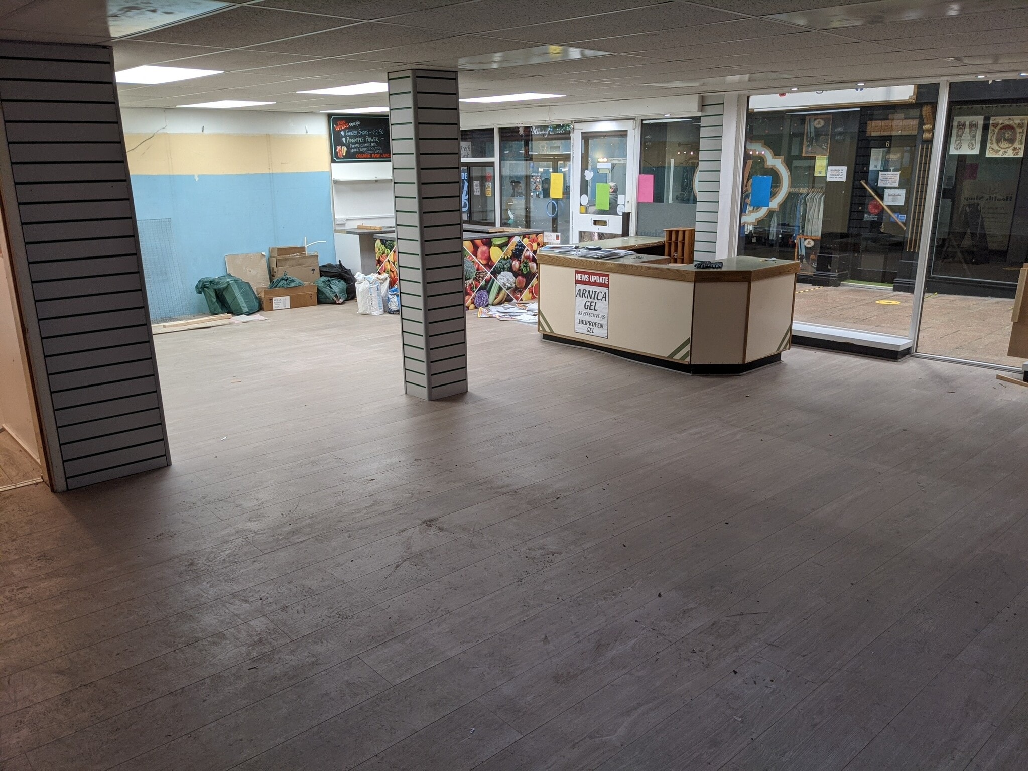 Oxford St, Swansea for lease Interior Photo- Image 1 of 4