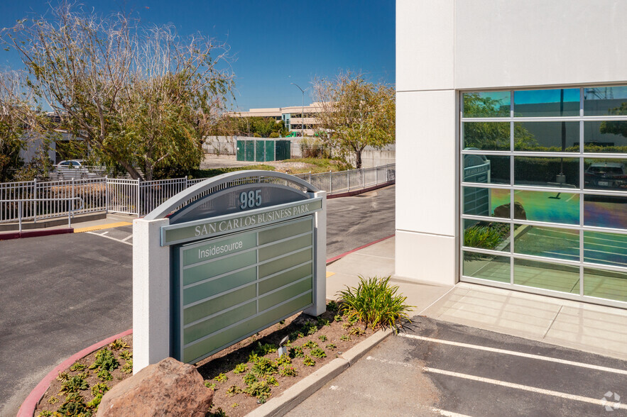 985 Industrial Rd, San Carlos, CA for lease - Building Photo - Image 3 of 4