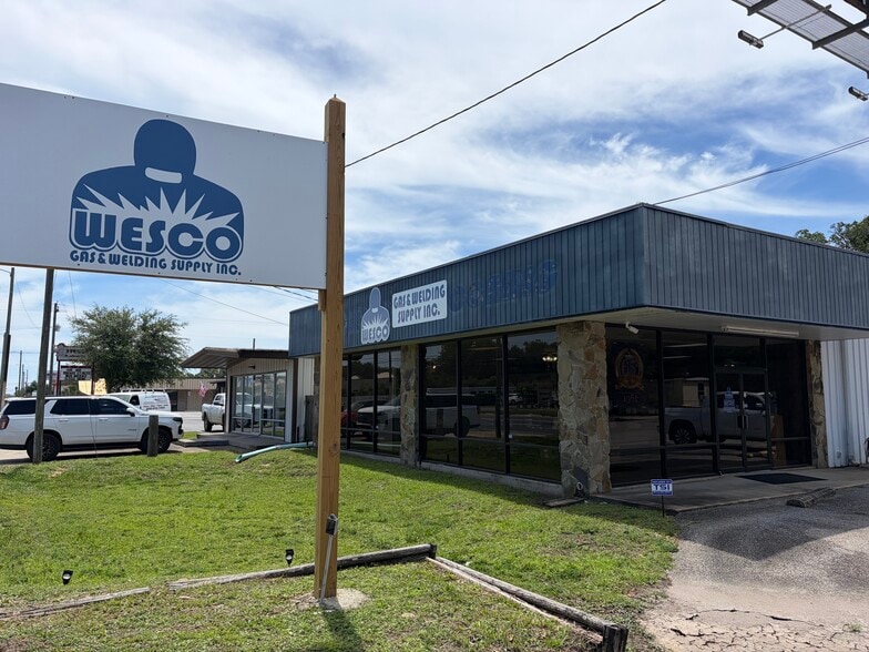 431 Racetrack Rd Nw, Fort Walton Beach, FL for sale - Building Photo - Image 2 of 14