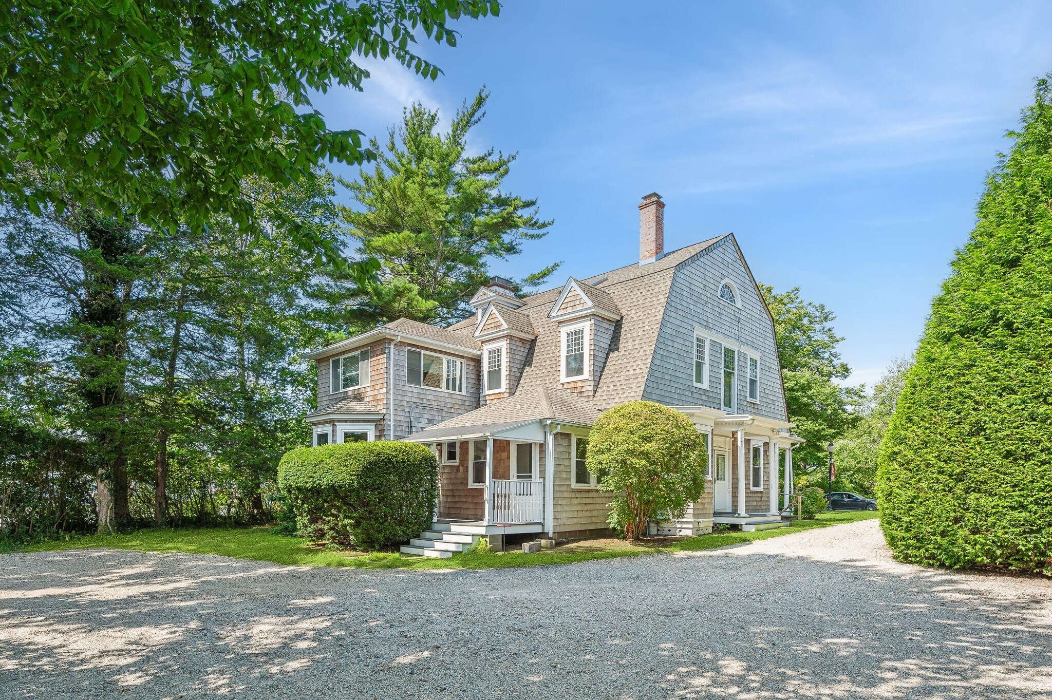 10 Pantigo Rd, East Hampton, NY for sale Building Photo- Image 1 of 28