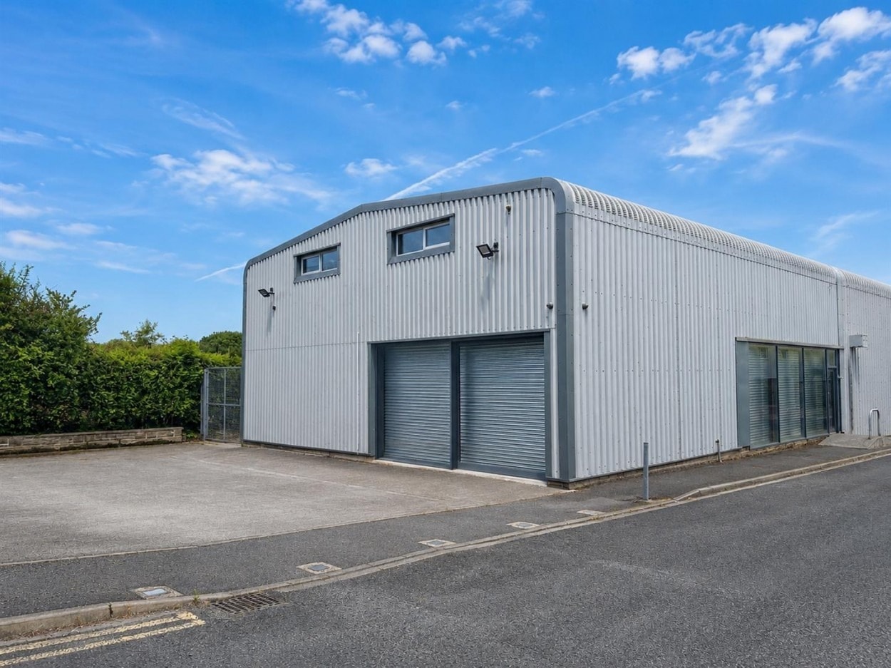 Millennium Rd, Skipton for lease Building Photo- Image 1 of 9