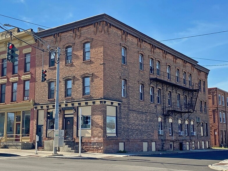 Multi Family Portfolio in Potsdam NY portfolio of 2 properties for sale on LoopNet.com - Primary Photo - Image 2 of 2