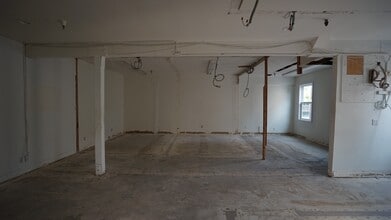 1100 S Coast Hwy, Laguna Beach, CA for lease Interior Photo- Image 1 of 7