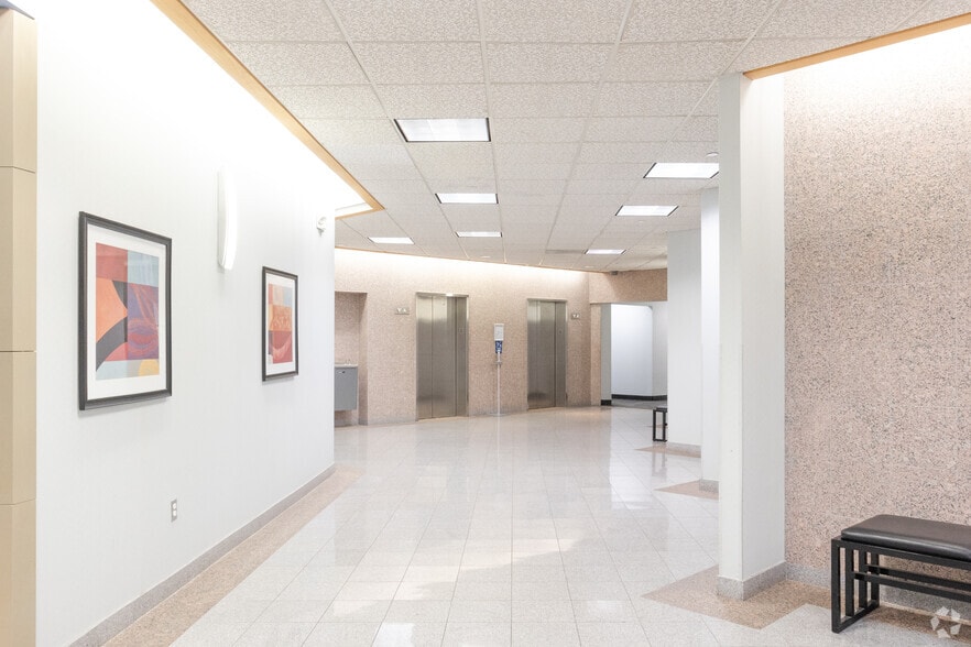 645 Martinsville Rd, Bernards Township, NJ for lease - Lobby - Image 3 of 18