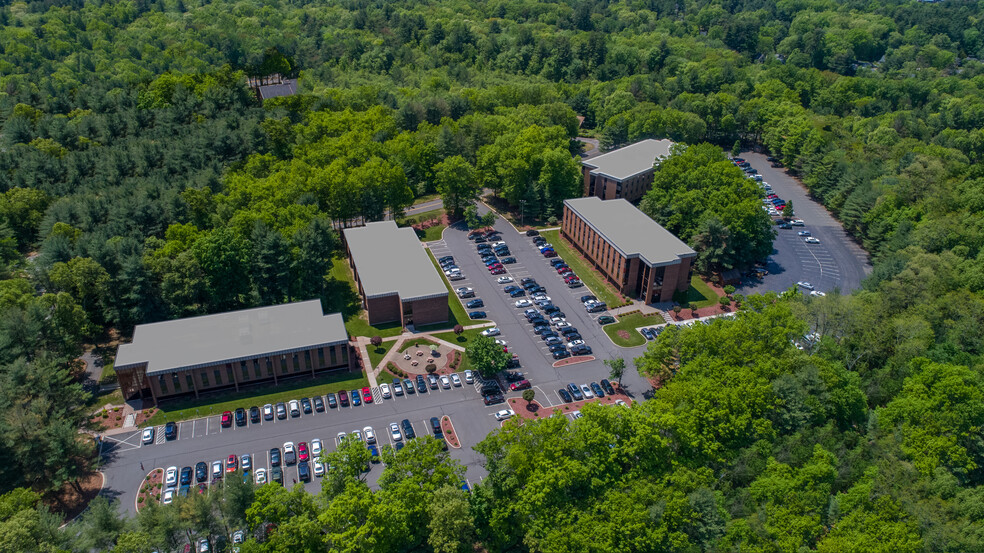 10-40 Tower Ln, Avon, CT for lease - Aerial - Image 2 of 13