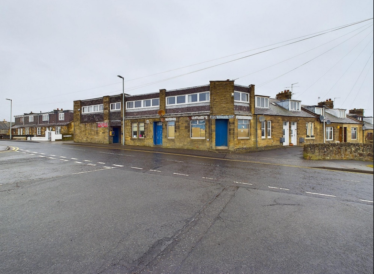 60-62 Kirkhill Rd, Penicuik for sale Primary Photo- Image 1 of 6