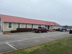 675 New Highway 68, Sweetwater, TN for lease Building Photo- Image 1 of 7