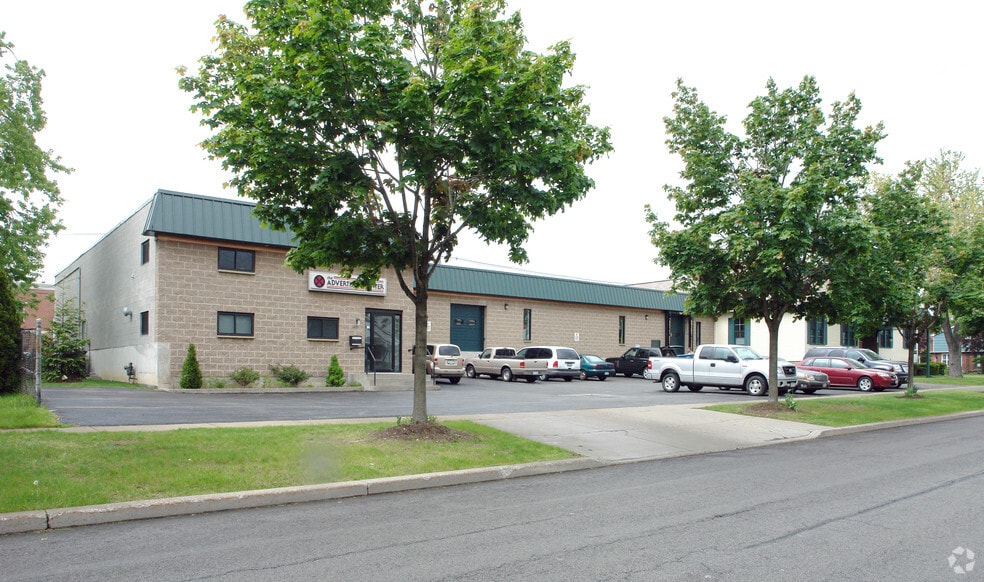 140 School St, Tonawanda, NY for lease - Building Photo - Image 1 of 4