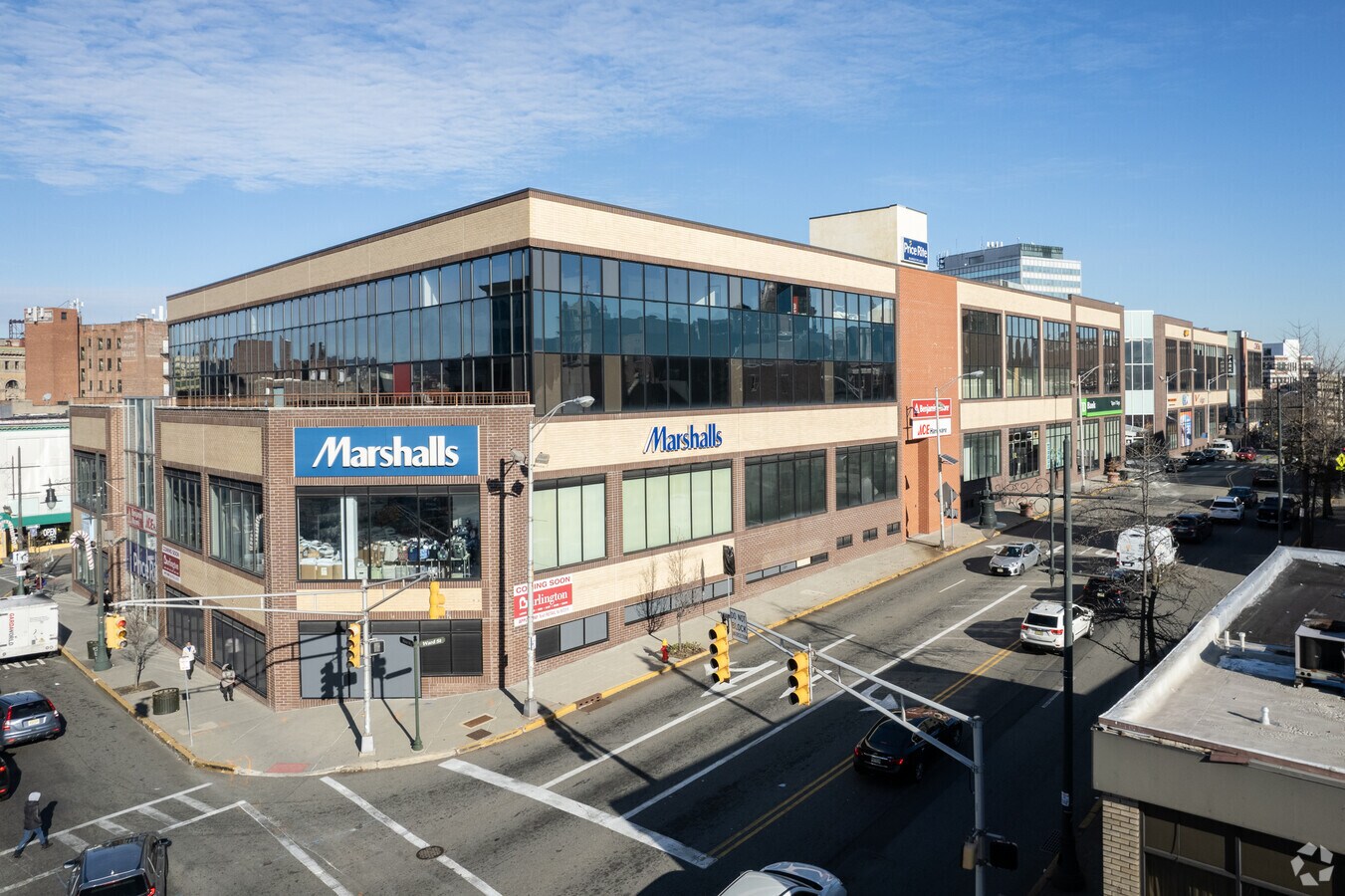 301 Main St, Paterson, NJ 07505 Center City Mall