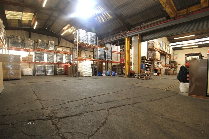 Gunby Rd, Grantham for lease - Interior Photo - Image 3 of 4