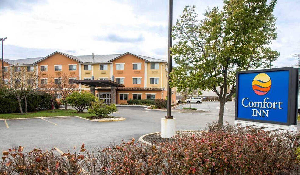 6080 Gurnee Mills Cir E Gurnee Il 60031 Motel Property For