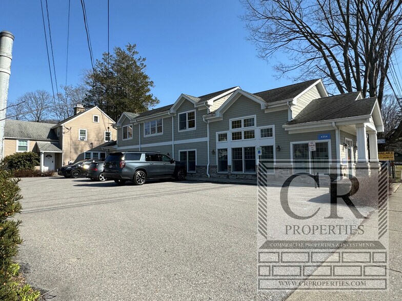 4354-4356 Albany Post Rd, Hyde Park, NY for sale - Building Photo - Image 1 of 1