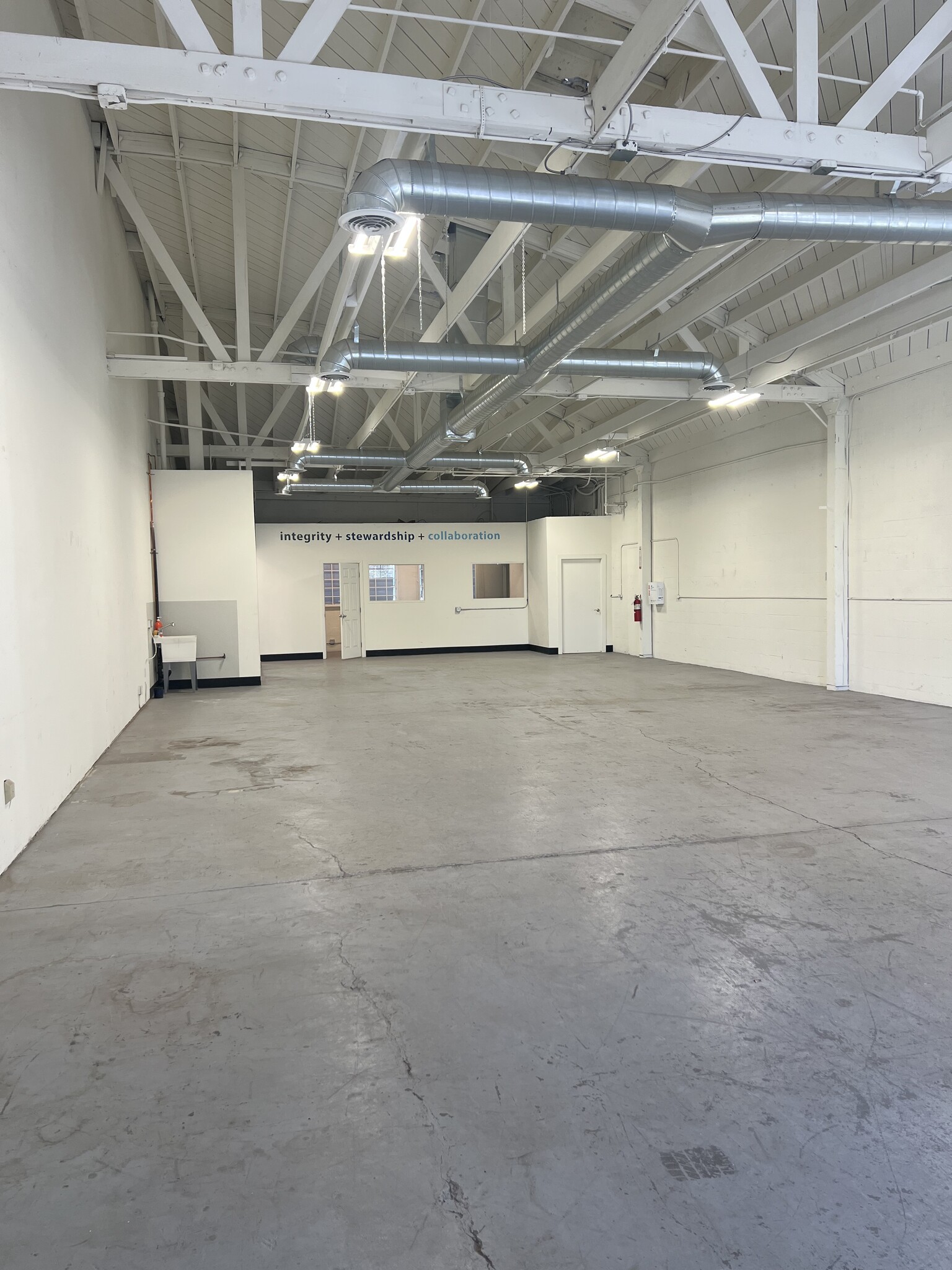 2010-2020 Lincoln Ave, Pasadena, CA for lease Building Photo- Image 1 of 8