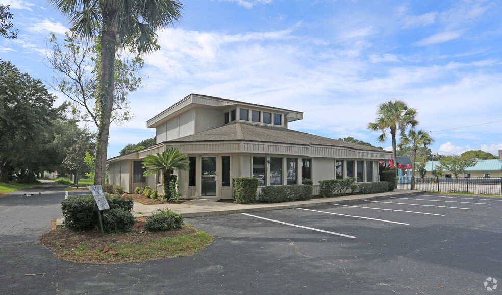 8016 Atlantic Blvd, Jacksonville, FL for sale - Primary Photo - Image 1 of 1