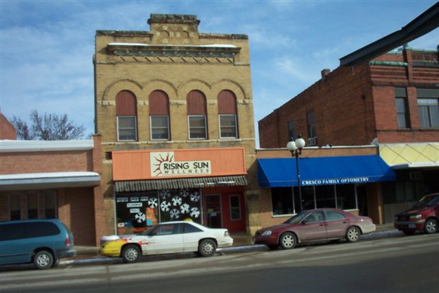 215 N Elm St, Cresco, IA for sale - Primary Photo - Image 1 of 1