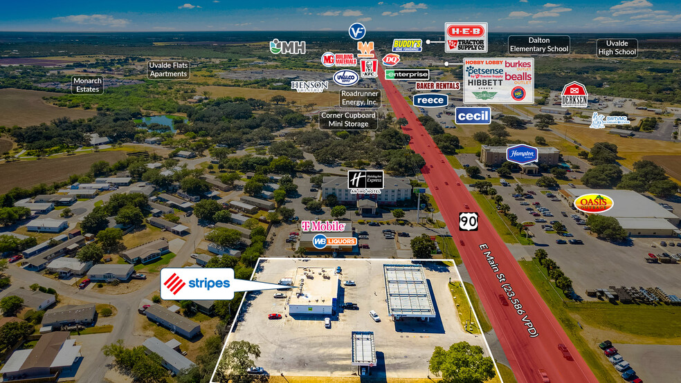 2819 Main st, Uvalde, TX for sale - Building Photo - Image 2 of 5